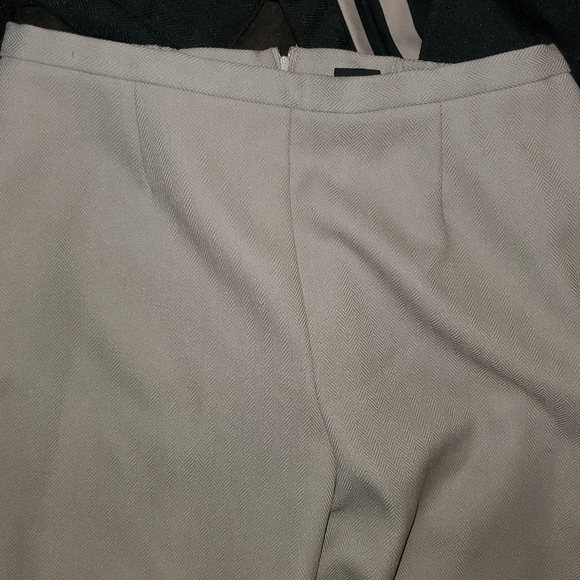 R&K outfit - Picture 3 of 4